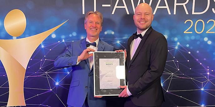 Delighted with their fifth consecutive platinum award at the BigData Insider Awards: Heiko Gronwald (left) and Dennis Peuser, both Business Unit Leads Data & Analytics at adesso. (Source: adesso SE)